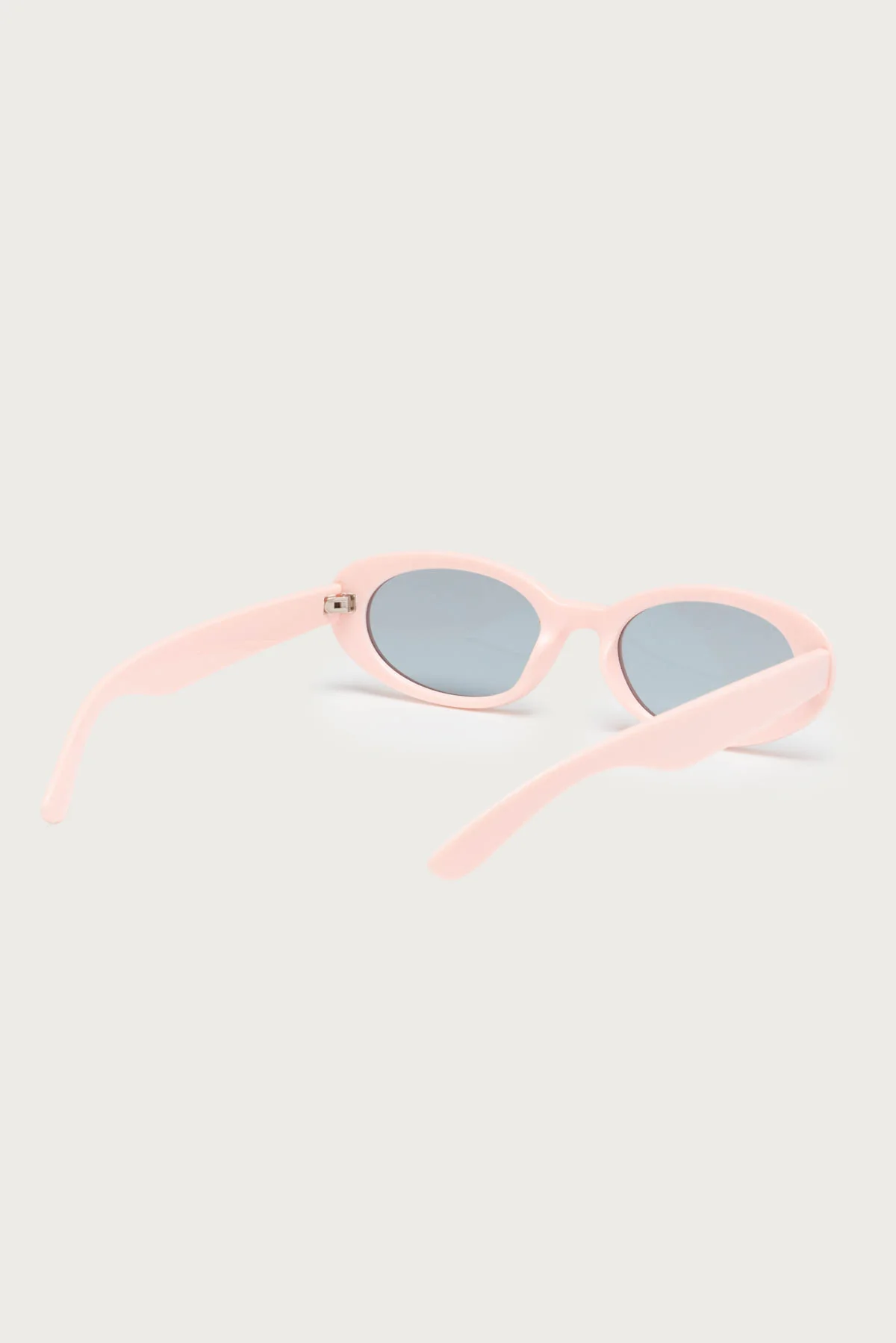 Birdey Round Sunglasses - Image 4