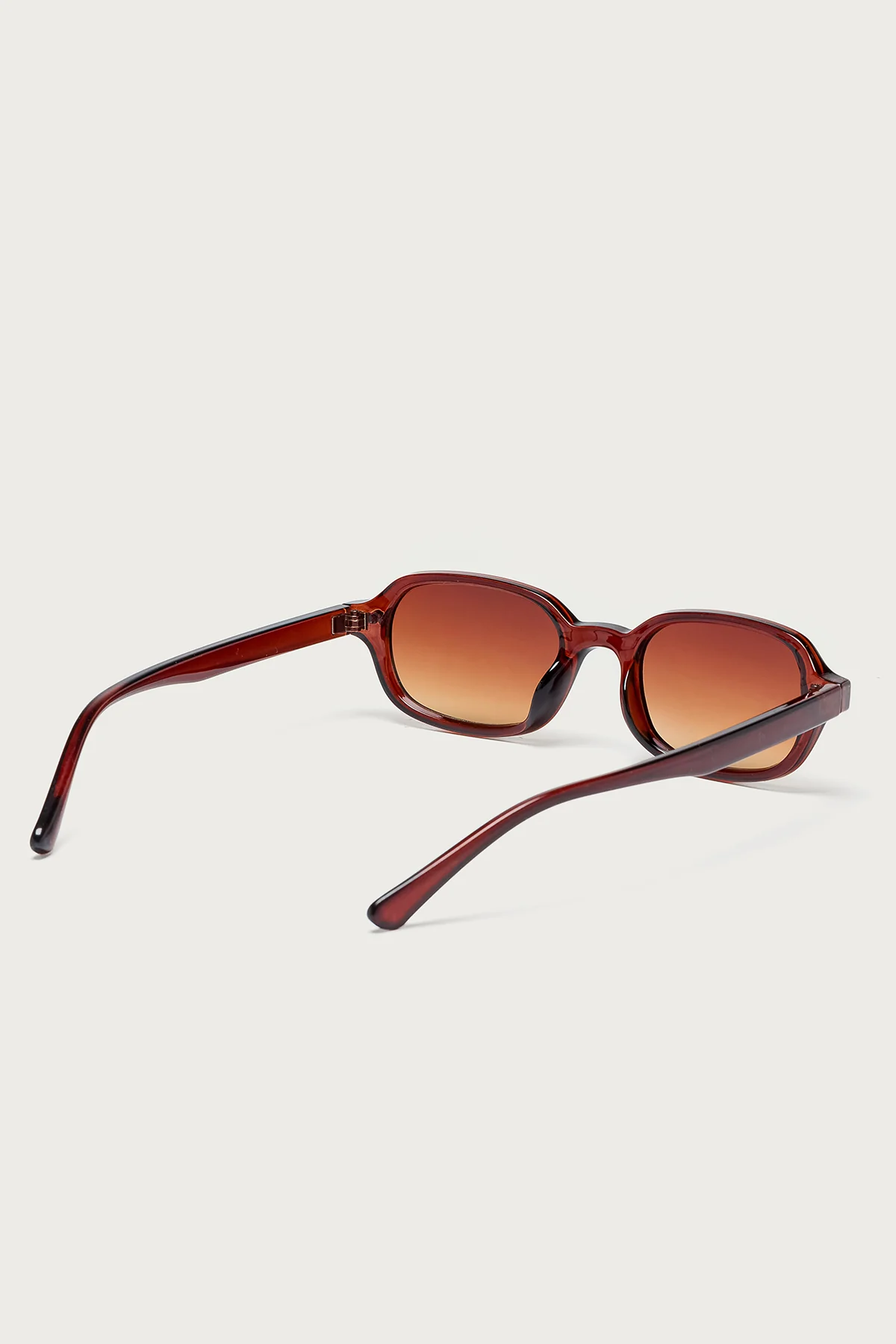 Lucasta Square Sunglasses - Image 4
