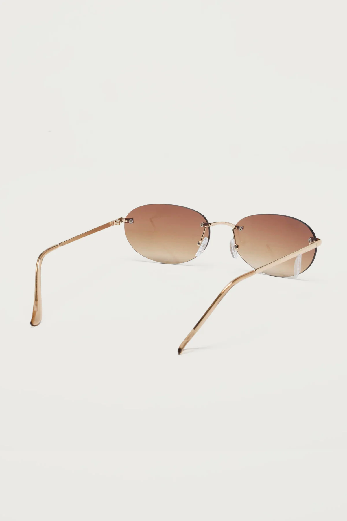Sol Oval Sunglasses - Image 4