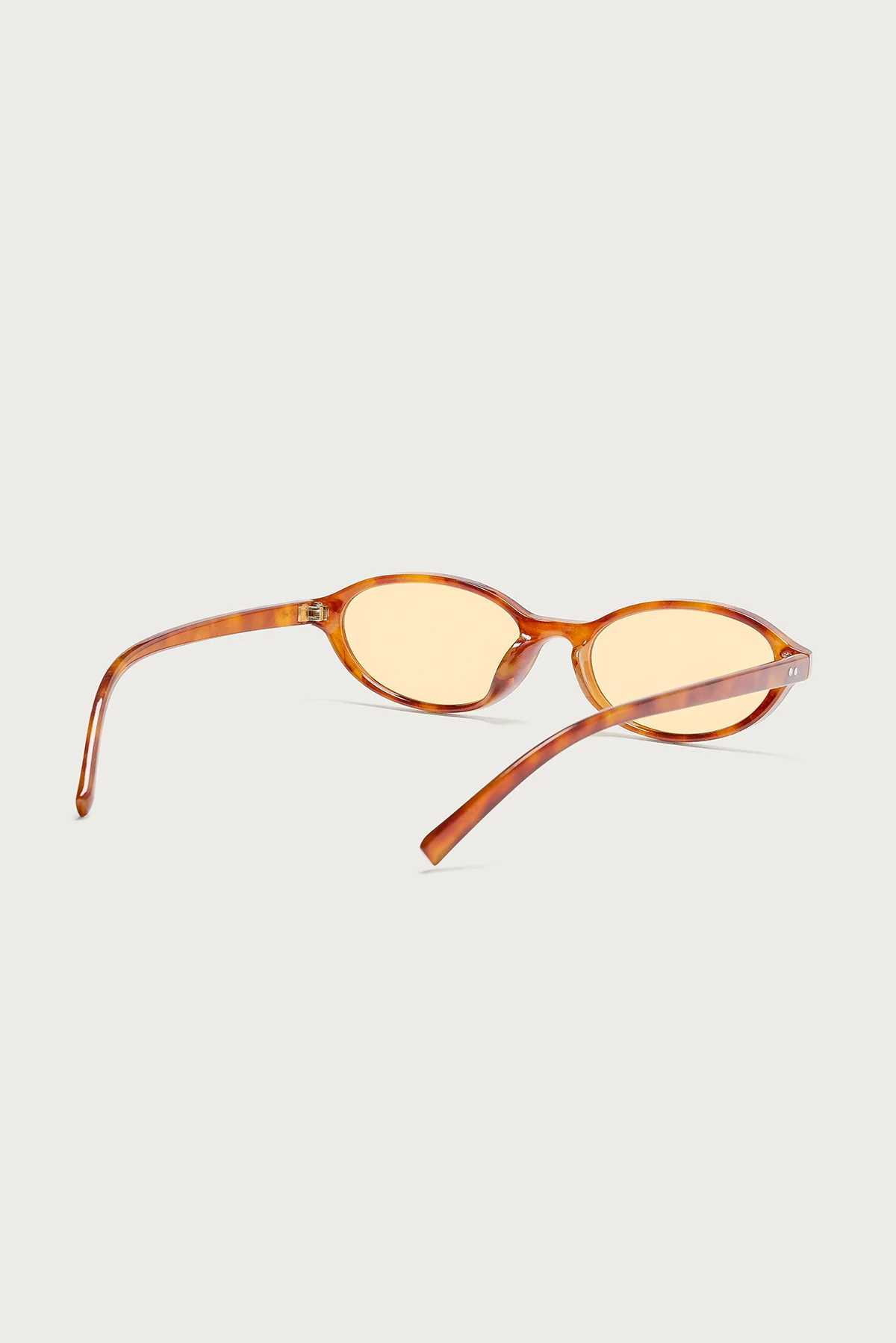 Sunny Babe Oval Sunglasses - Image 4