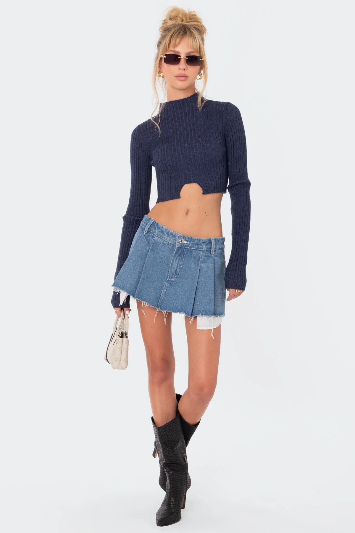 Bonnie Cropped Sweater - Image 3
