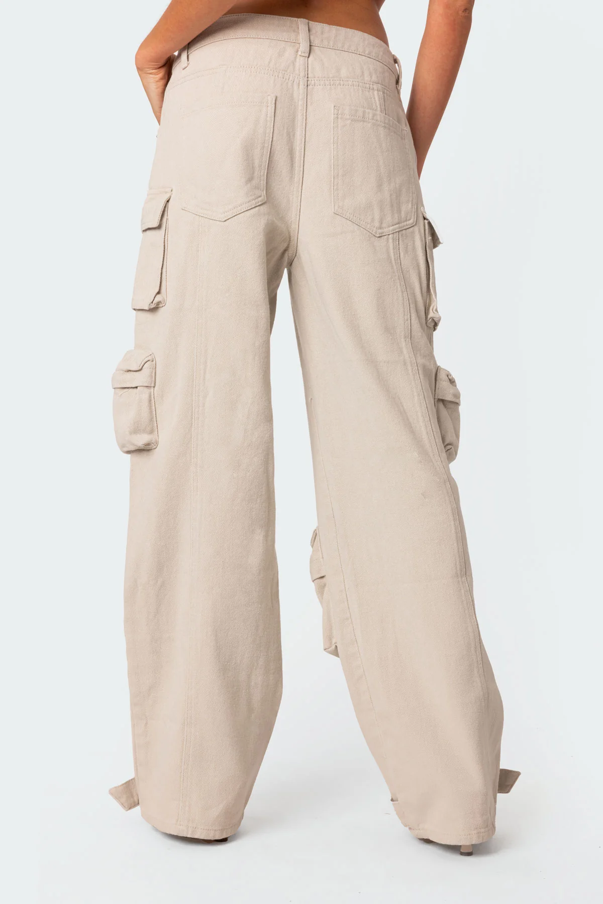 Boyfriend Low Rise Baggy Cargo Jeans - Image 5
