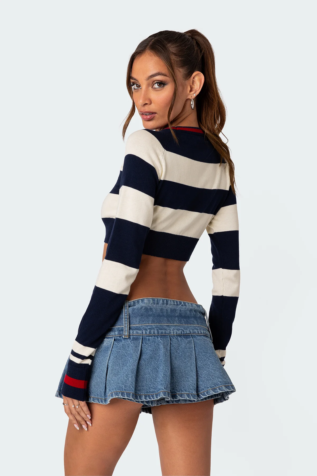 Berry Cropped Sweater - Image 4