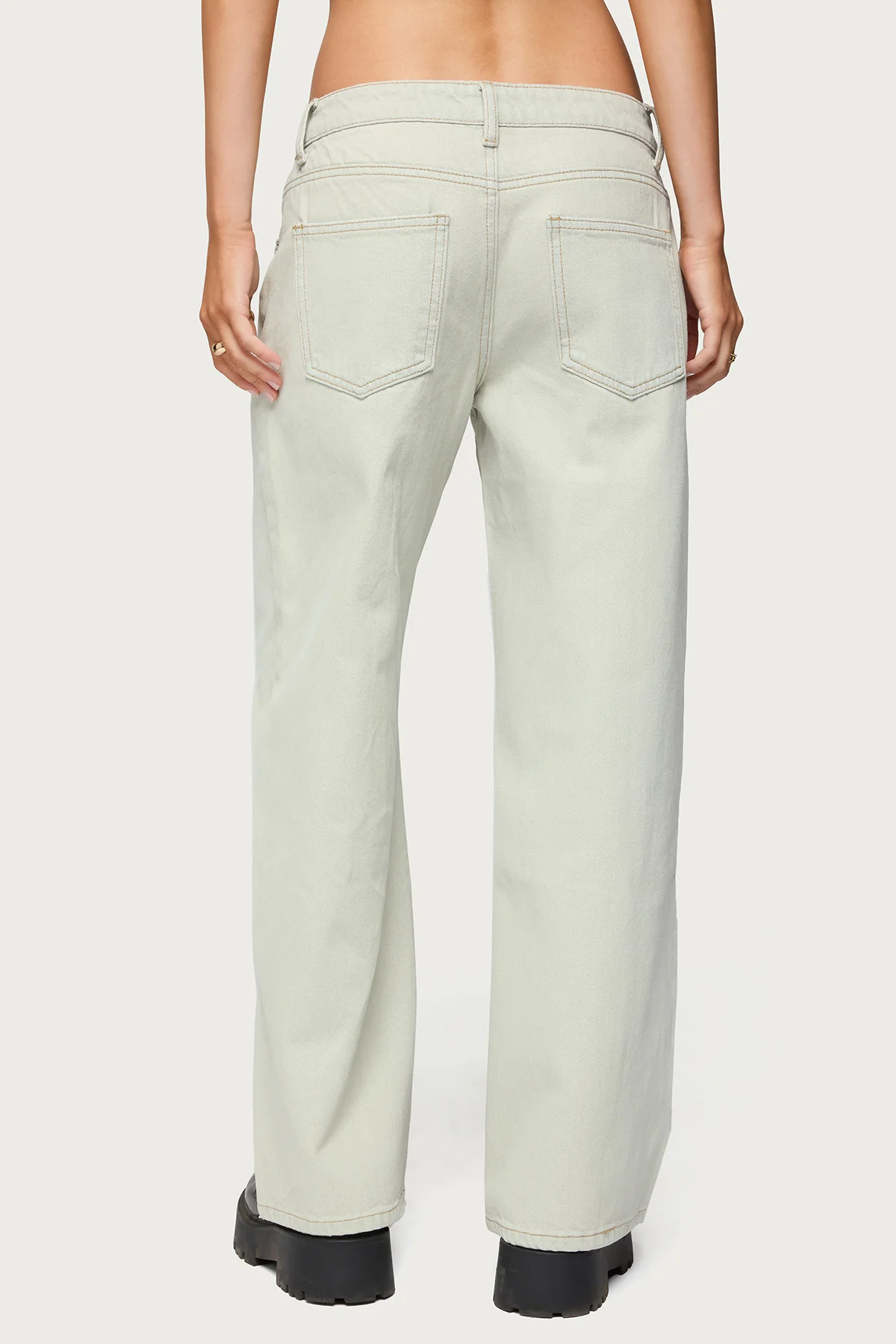 Petite Raelynn Washed Low Rise Baggy Jeans - Image 5