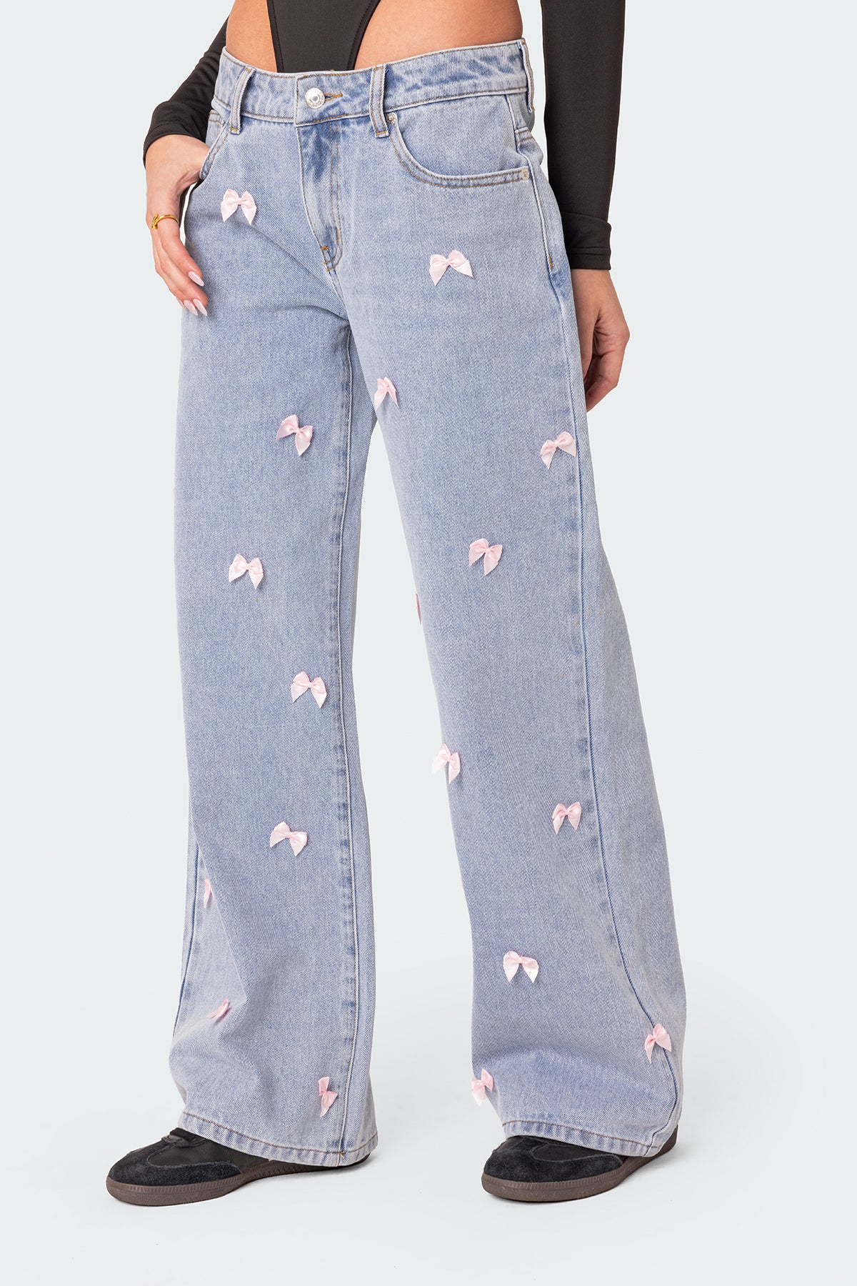 Lucille Bow Low Rise Baggy Jeans - Image 3