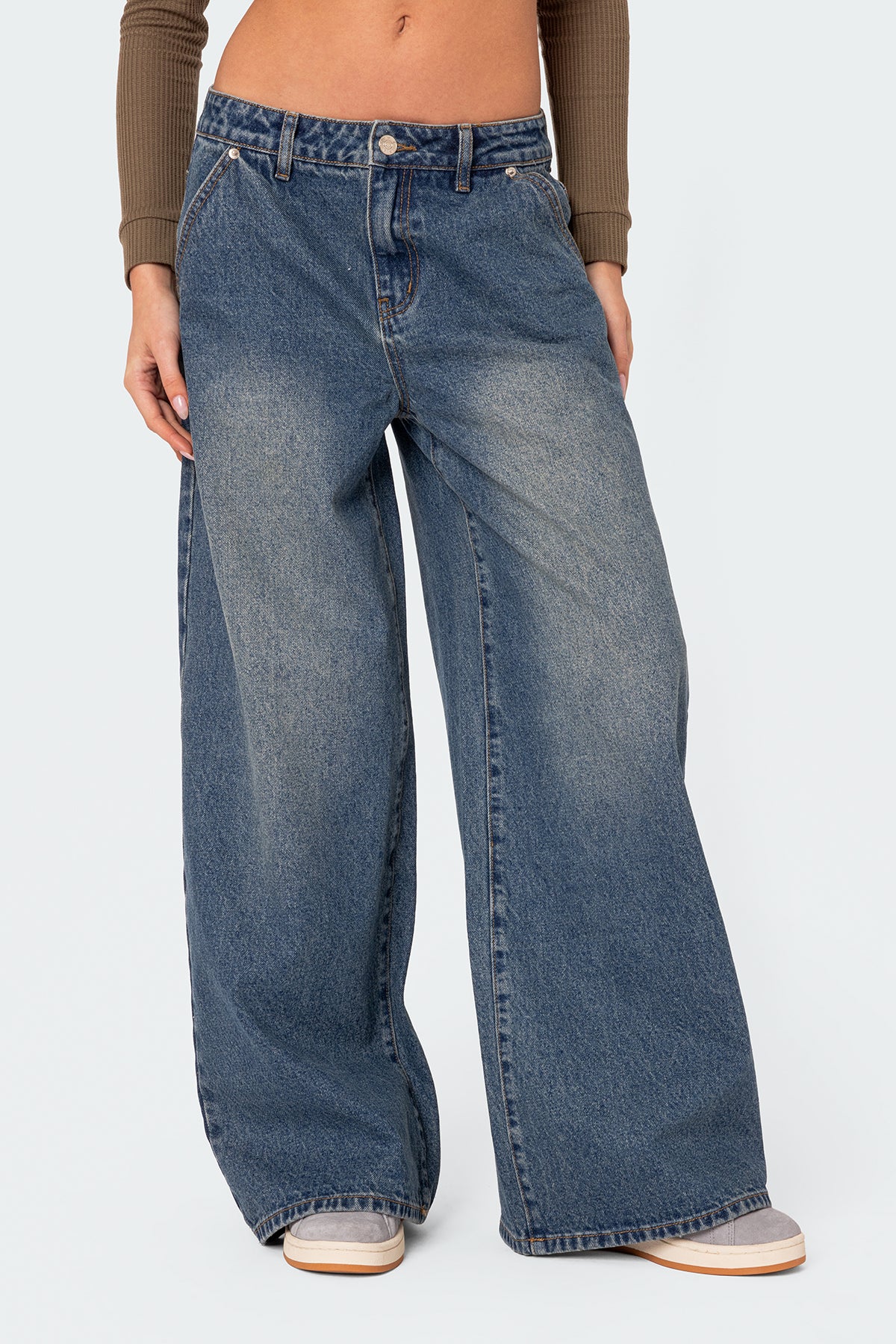 Jakarey Low Rise Baggy Jeans - Image 2