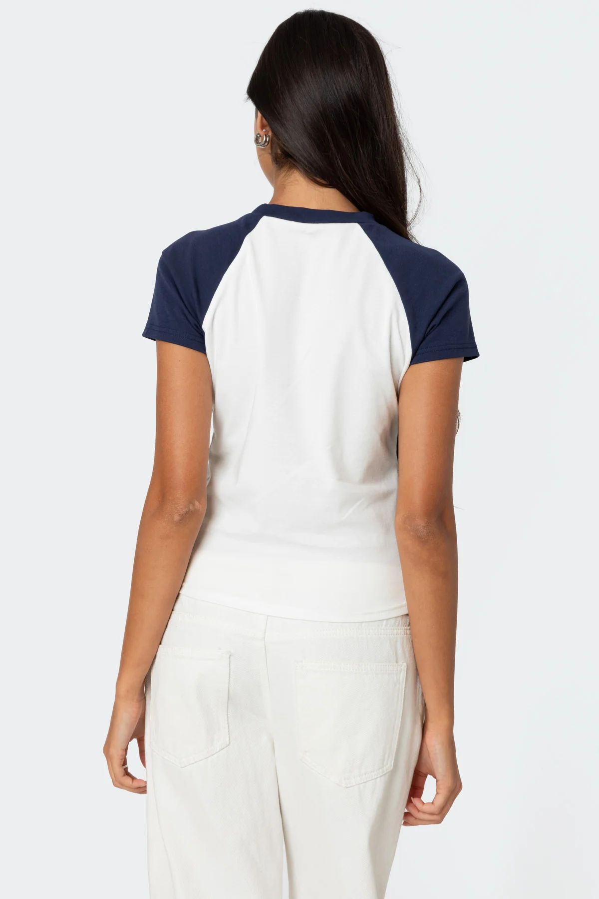 80'S Raglan T Shirt - Image 5