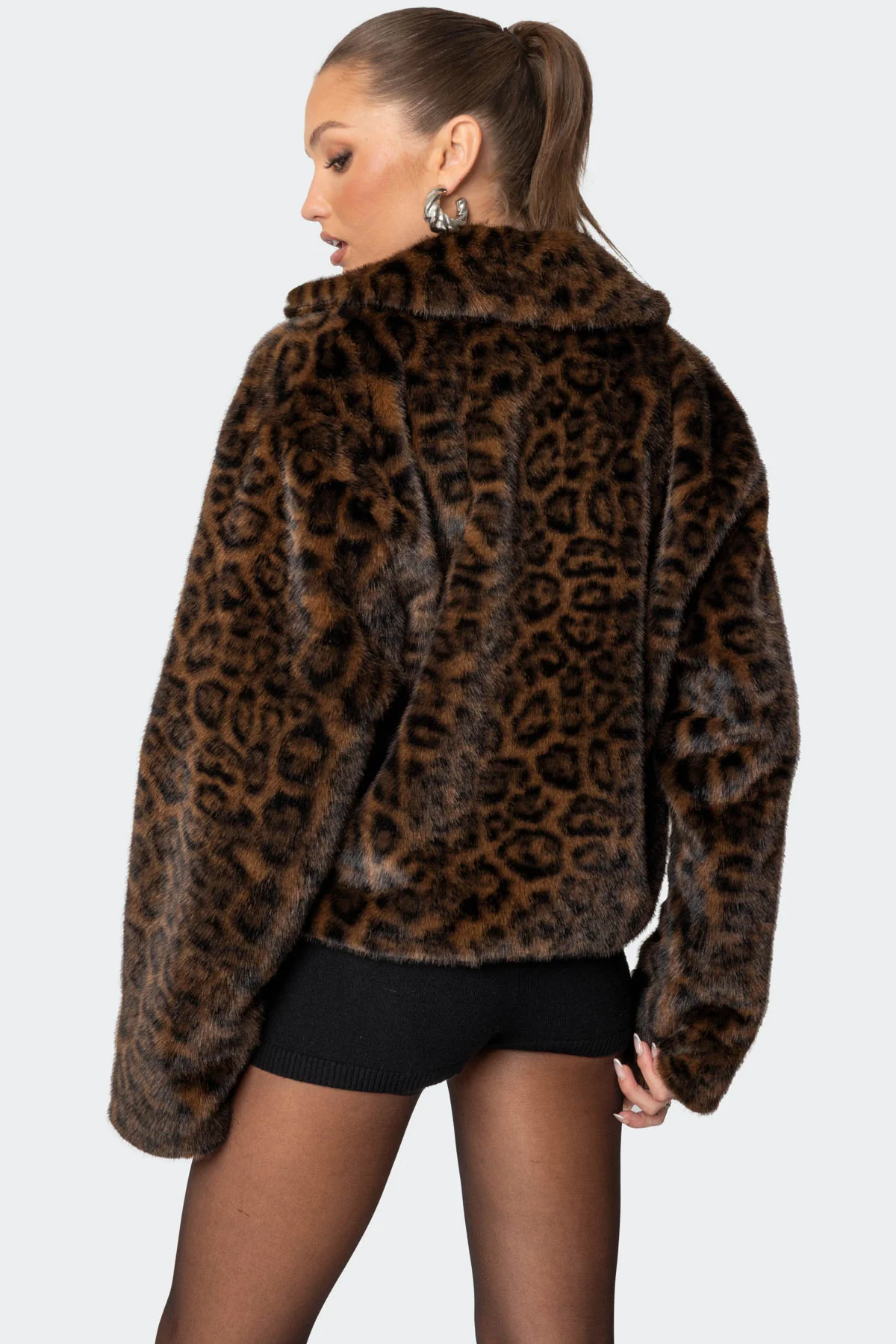 Lady Leopard Faux Fur Jacket - Image 6