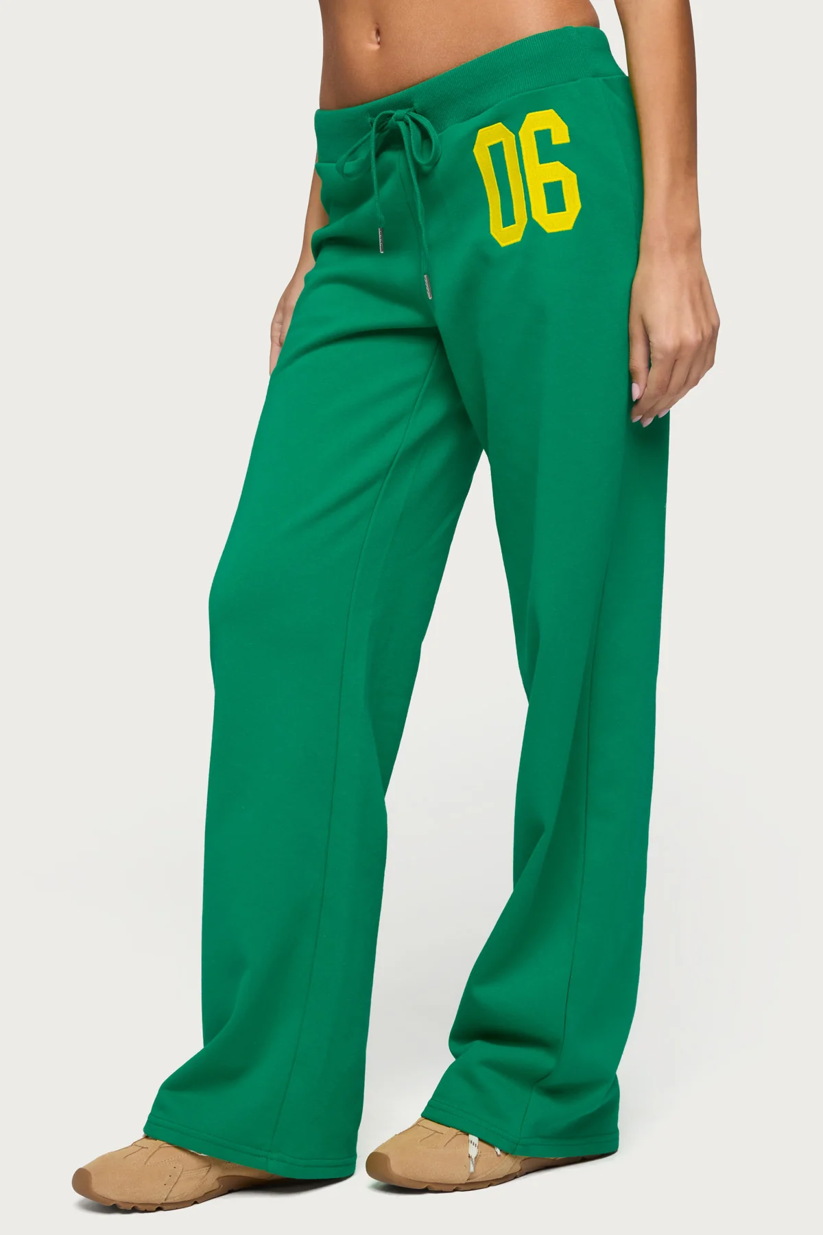 06 Sweatpants - Image 4