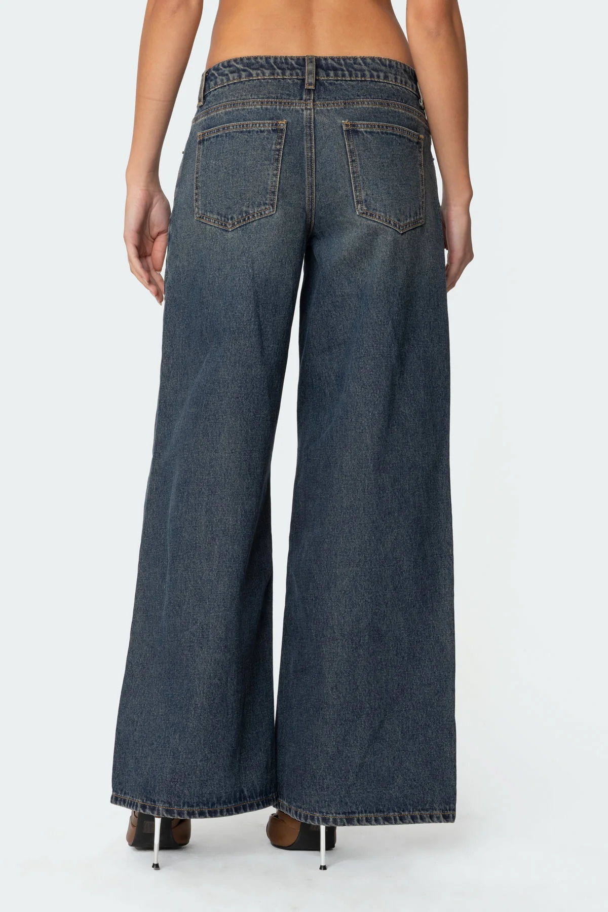 Laney Vintage Washed Low Rise Baggy Jeans - Image 4