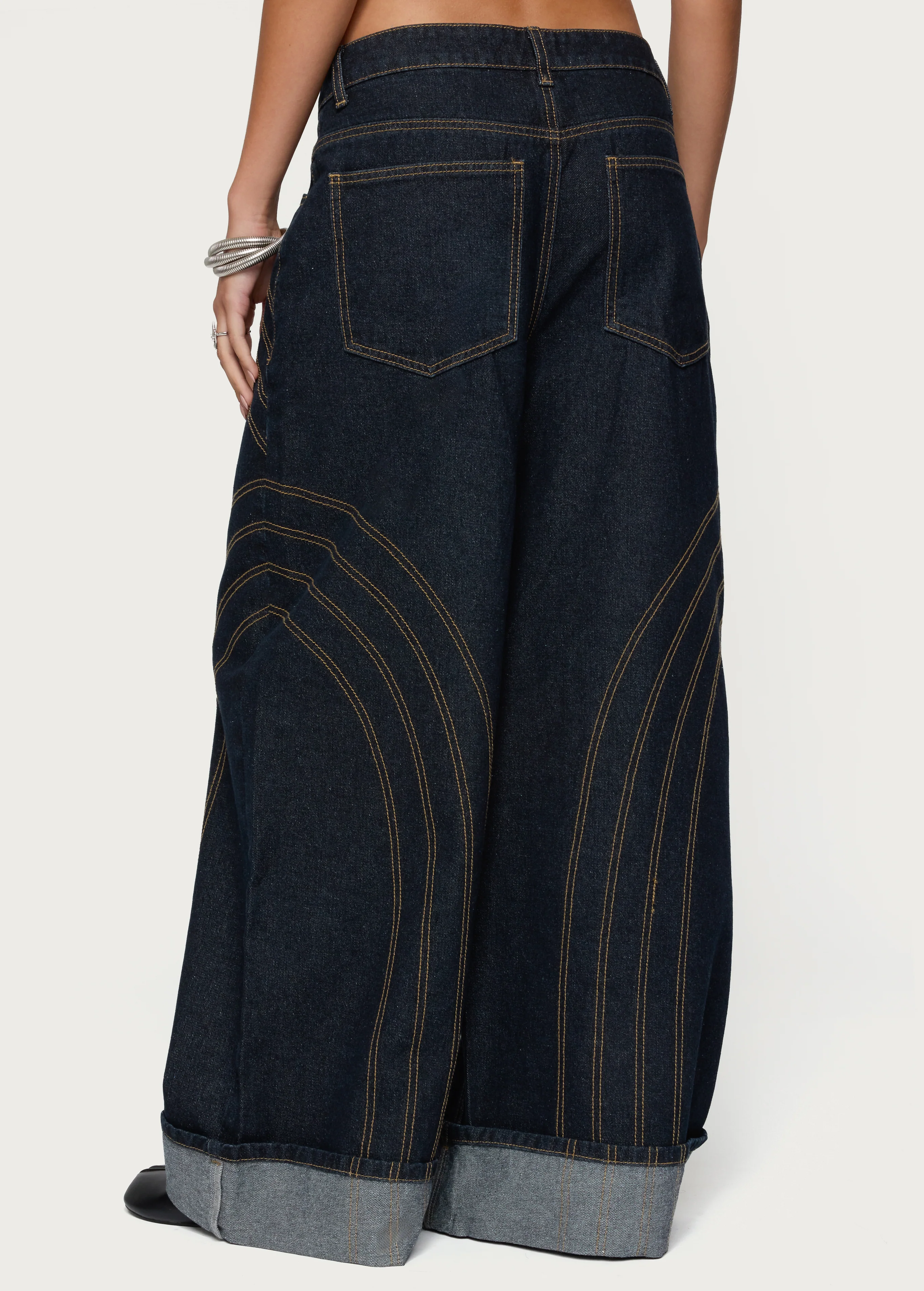 Cuffed Low Rise Baggy Jeans - Image 6