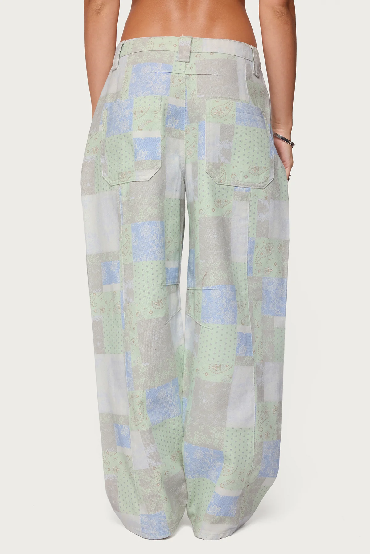 Patchwork Low Rise Barrel Leg Jeans - Image 5