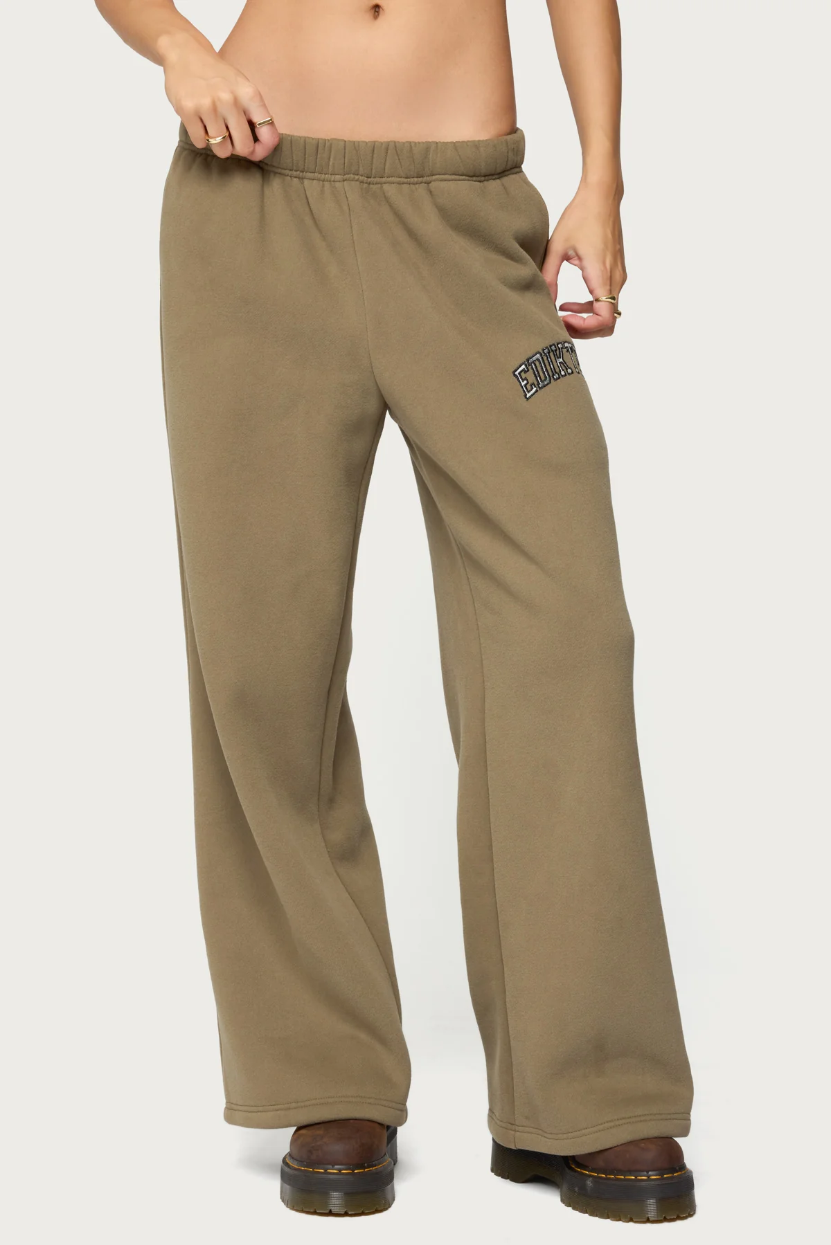 Camo Crush Edikted Sweatpants - Image 2