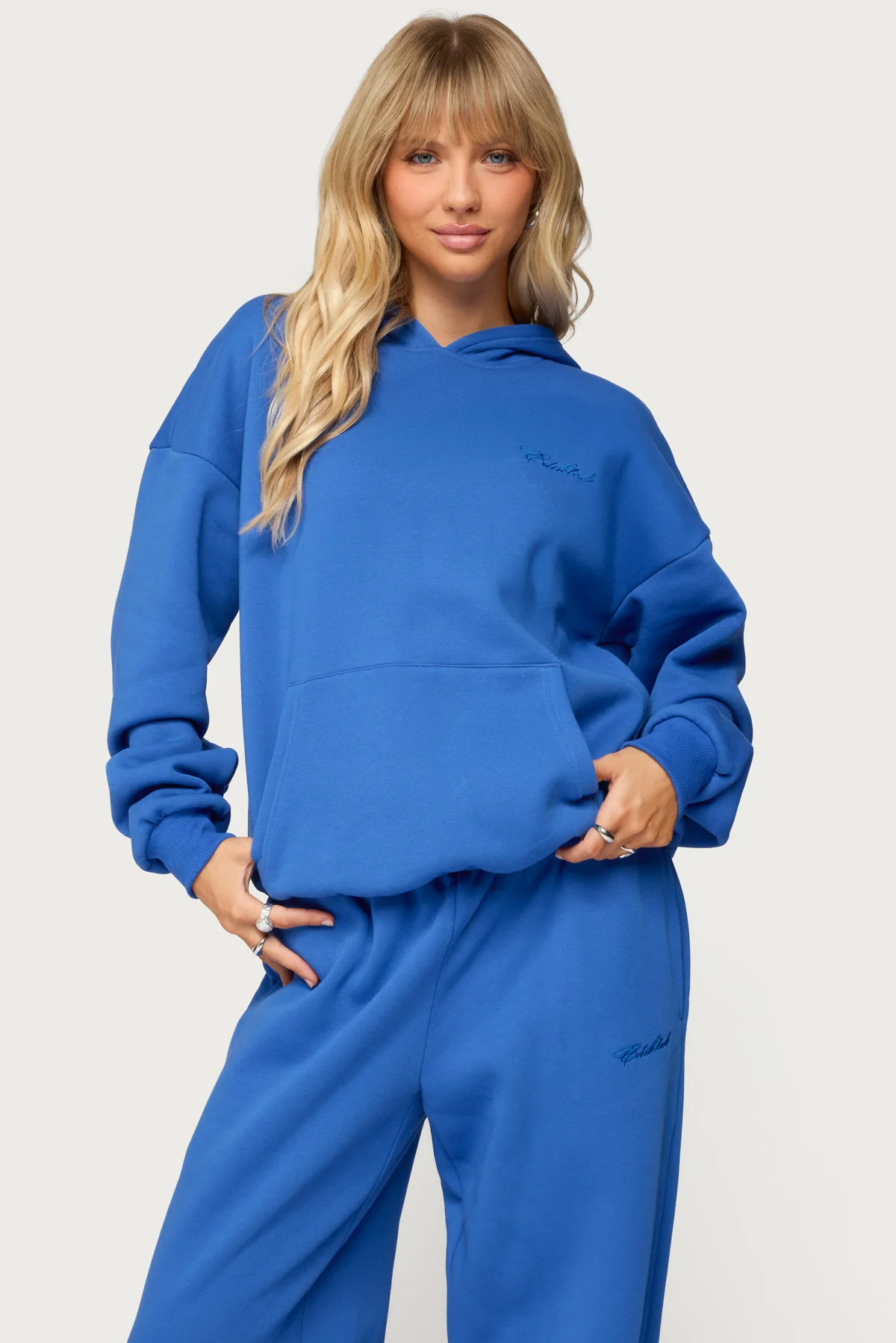 Basic Girl Oversized Edikted Hoodie - Image 2