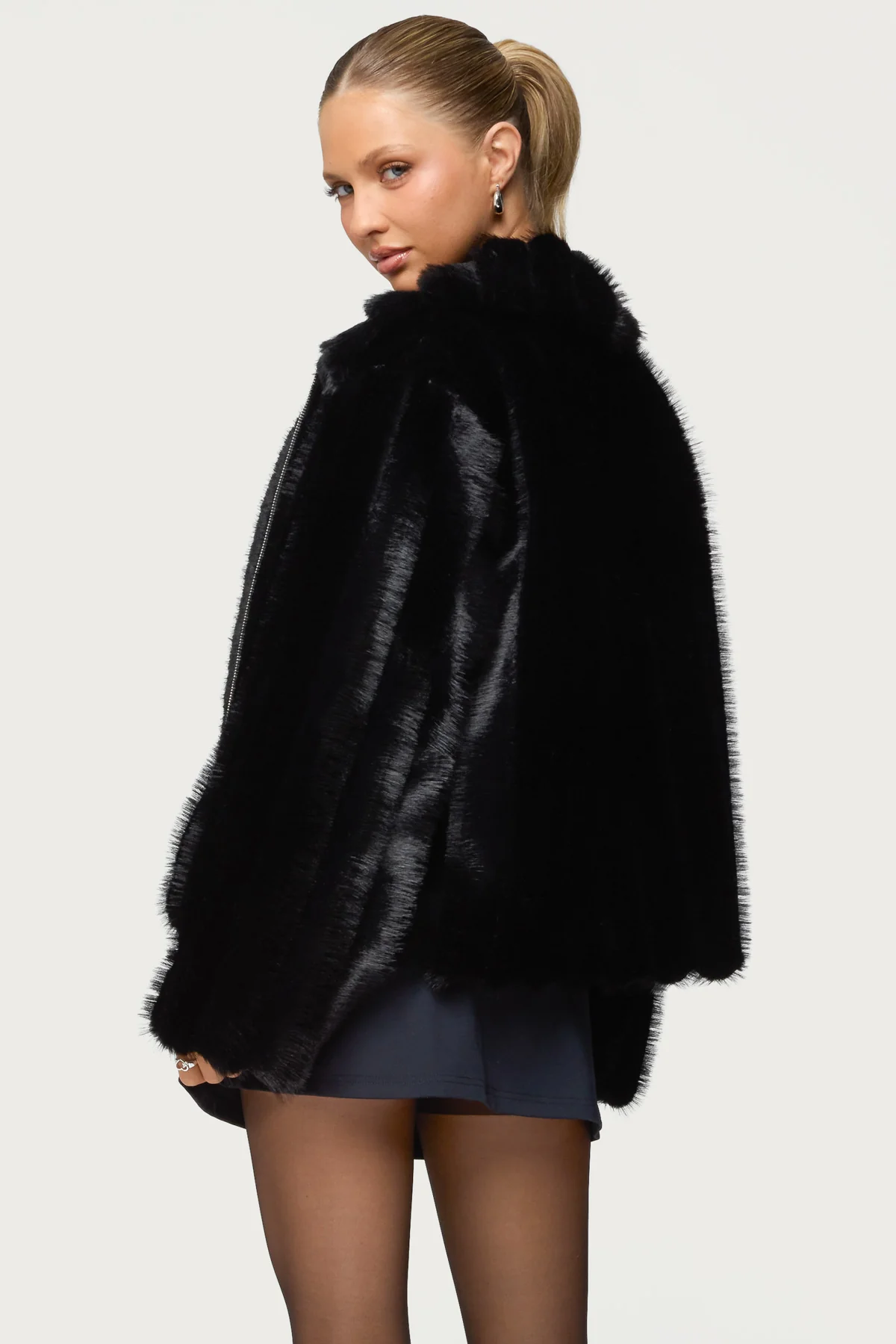 Tedi Faux Fur Jacket - Image 6