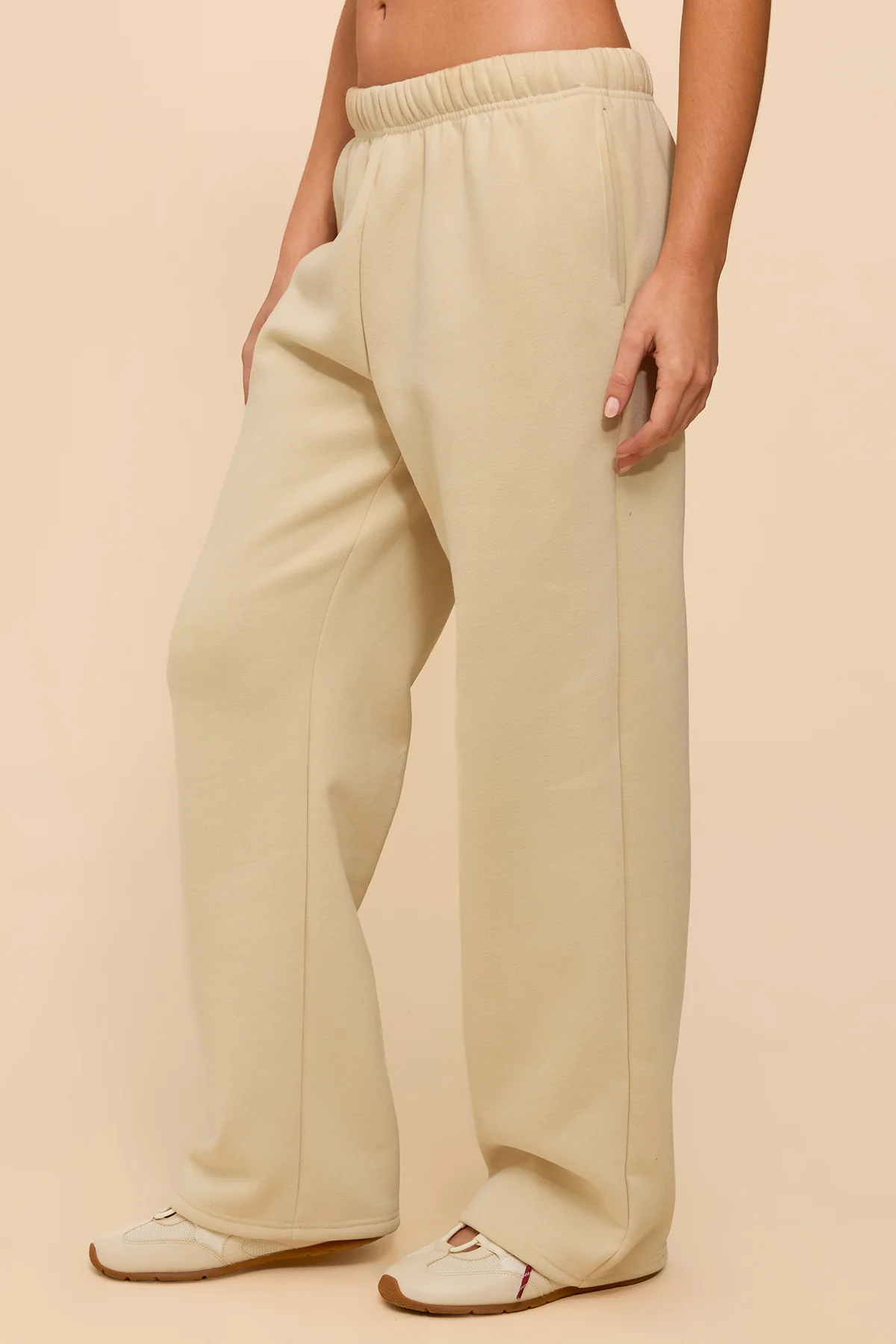 Kyrie Sweatpants - Image 3