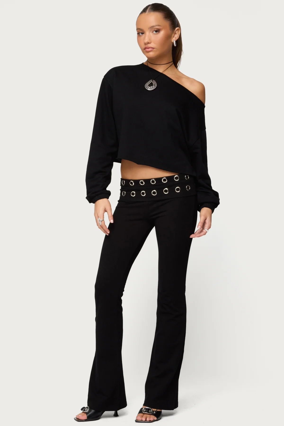 Nairobi Grommet Foldover Flared Leggings - Image 5