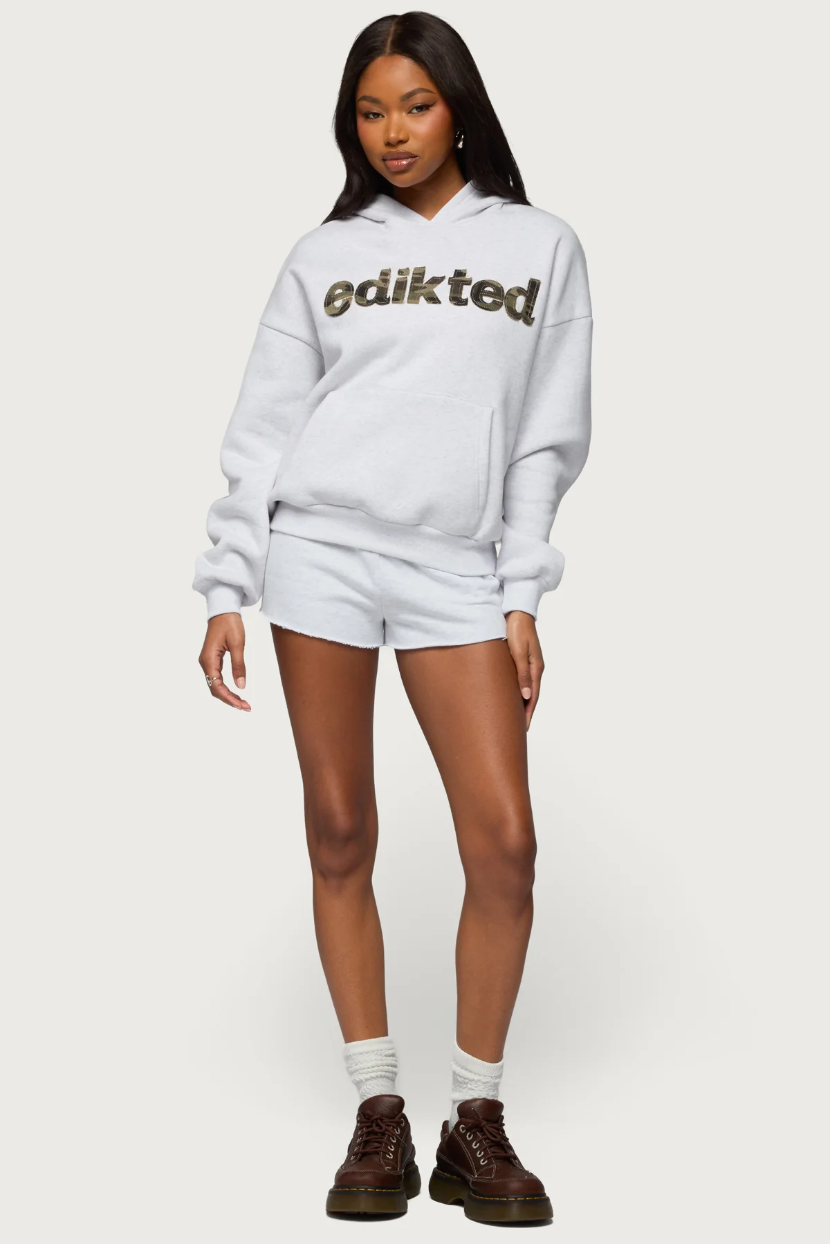 Edikted Cutie Sweat Shorts - Image 5