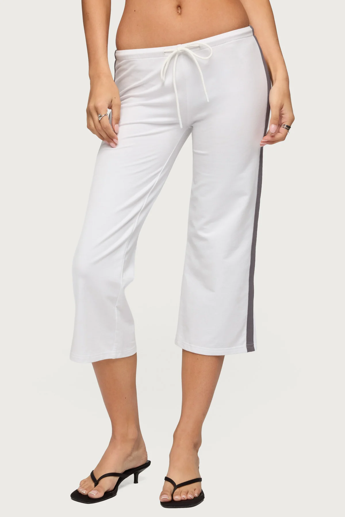 Milene Contrast Terry Capri Pants - Image 2