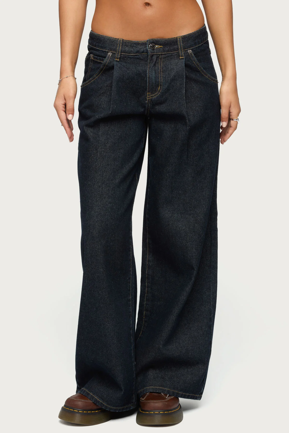 Pleated Low Rise Wide Leg Jeans - Image 2